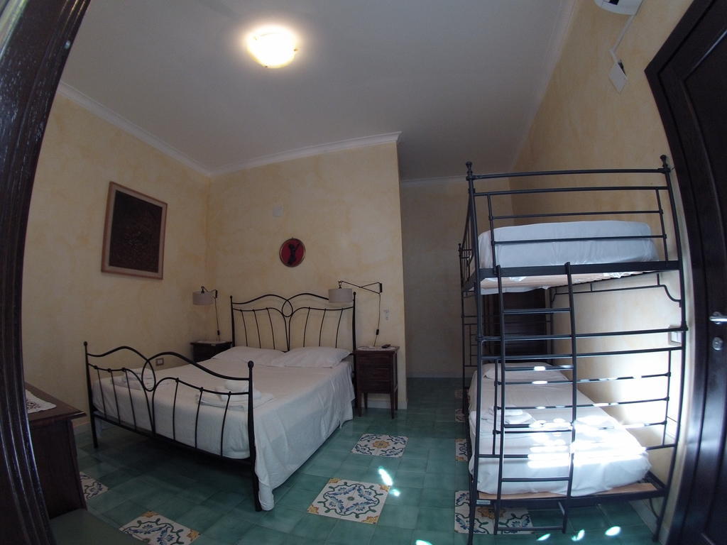 Affittacamere Sandomenico Marina di Camerota Room photo